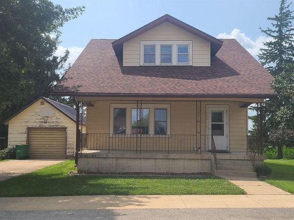 305 Church Street, Luana, IA 52156