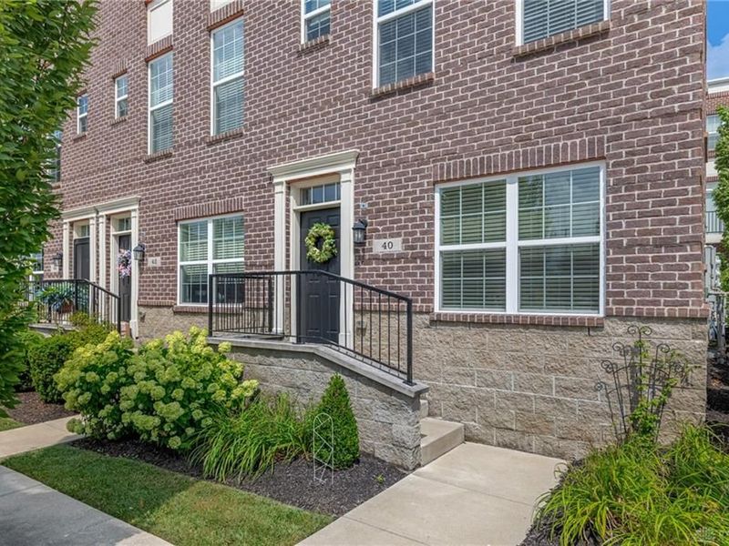 40 N Center Street, Springfield, OH 45502 Photo 1