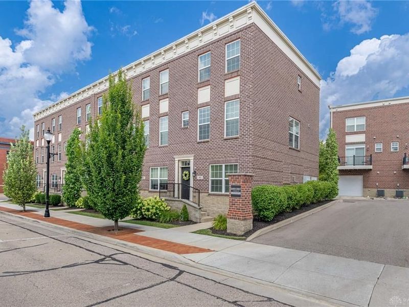 40 N Center Street, Springfield, OH 45502 Photo 2