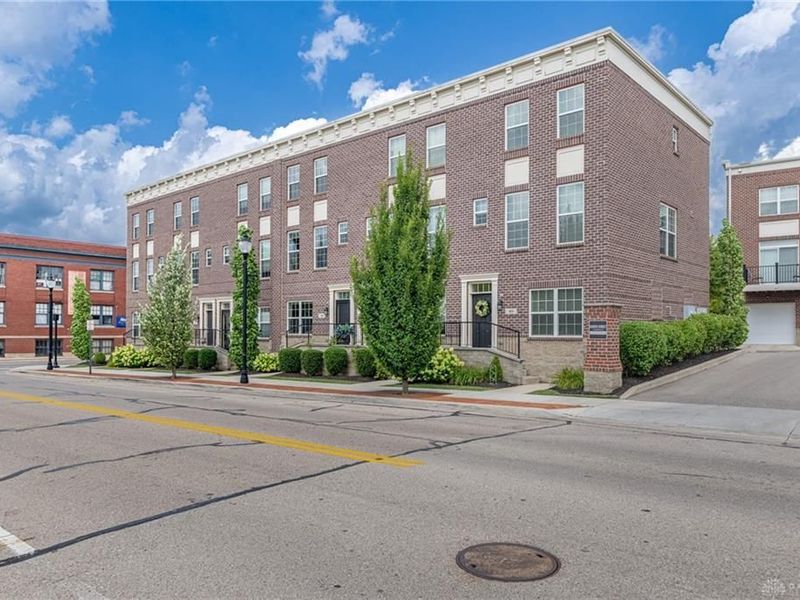 40 N Center Street, Springfield, OH 45502 Photo 4