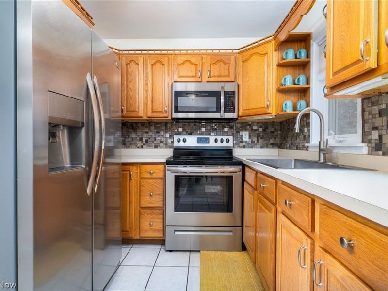 277 Beechwood Boulevard, Wintersville, OH 43953 Photo 14