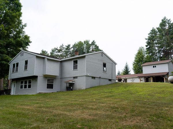 2539 Rock Road E, Clare, MI 48617