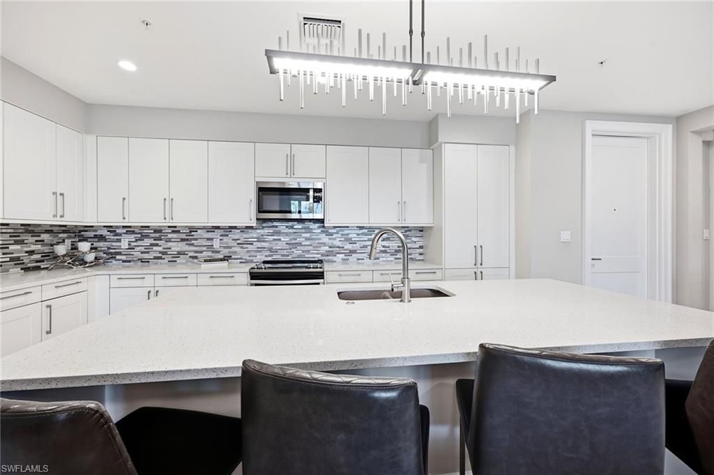 1111 Central Ave, Unit 205, Naples, FL 34102 Photo
