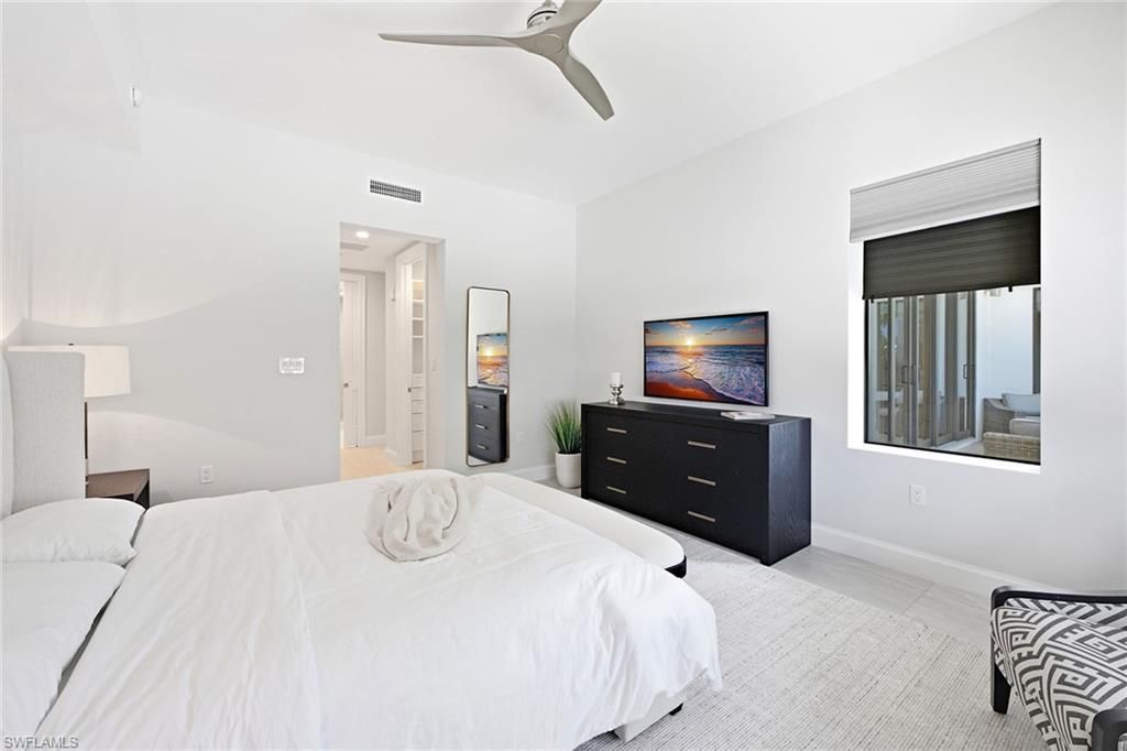 1111 Central Ave, Unit 205, Naples, FL 34102 Photo