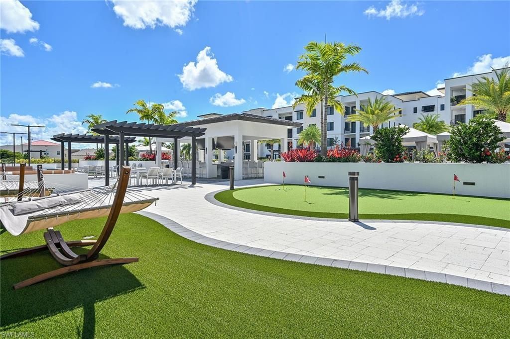 1111 Central Ave, Unit 205, Naples, FL 34102 Photo