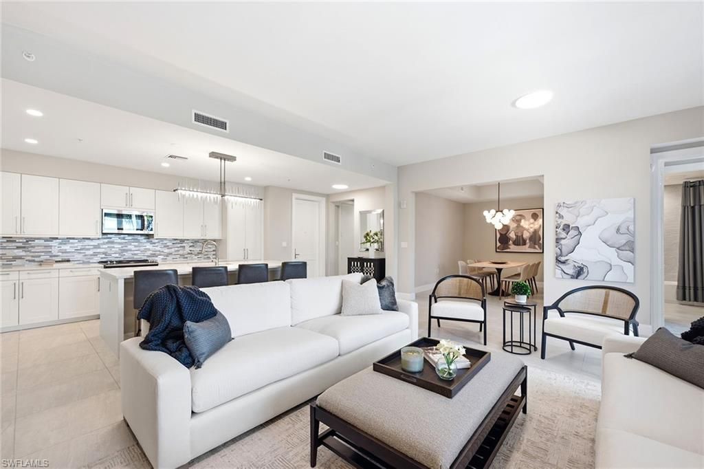 1111 Central Ave, Unit 205, Naples, FL 34102 Photo