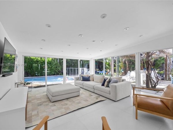 630 Allendale Rd, Key Biscayne, FL 33149