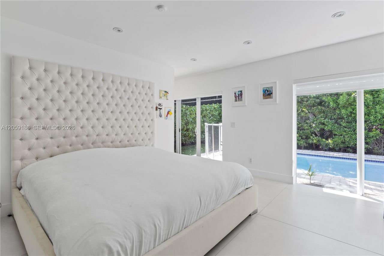630 Allendale Rd, Key Biscayne, FL 33149 Photo