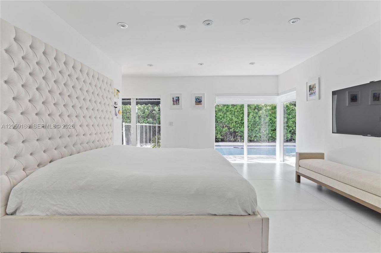 630 Allendale Rd, Key Biscayne, FL 33149 Photo