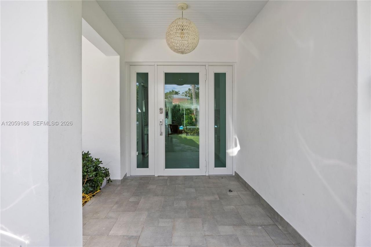 630 Allendale Rd, Key Biscayne, FL 33149 Photo