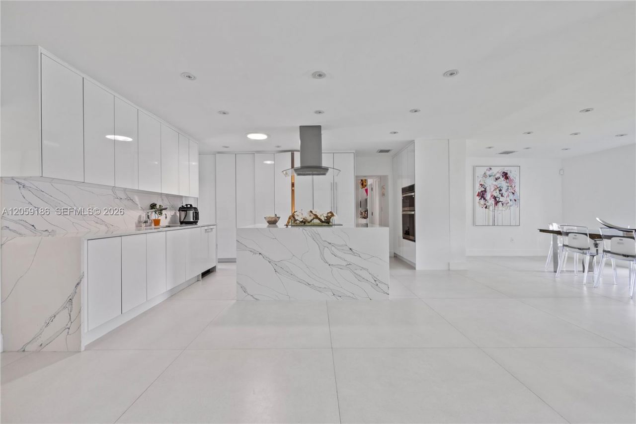 630 Allendale Rd, Key Biscayne, FL 33149 Photo