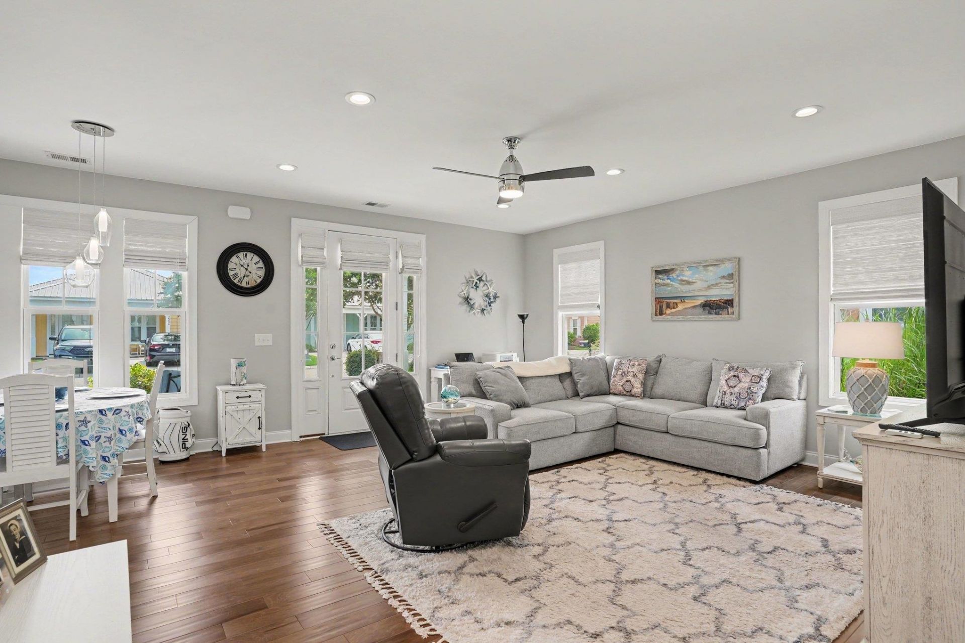 2205 Sea Dune Dr. Photo 10