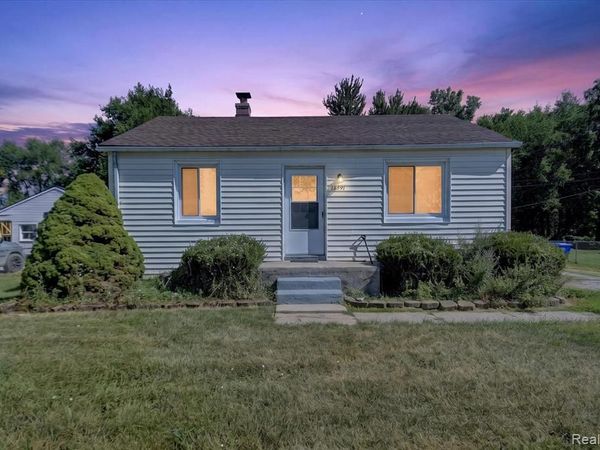 18391 Masonic , Fraser, MI 48026