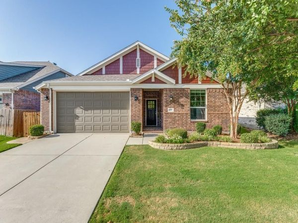 1716 Alton Way , Aubrey, TX 76227