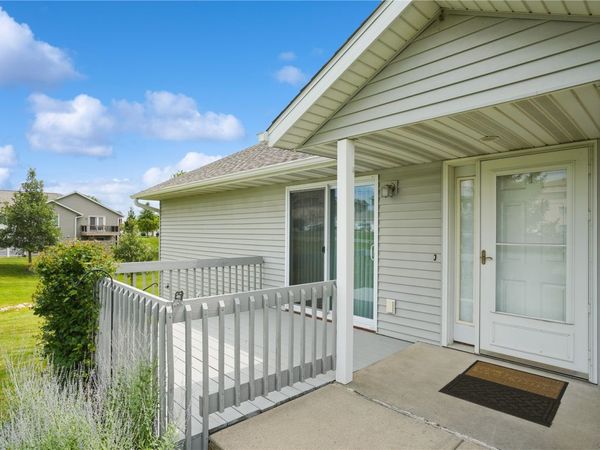 3301 Banar Drive SW, Unit C, Cedar Rapids, IA 52404