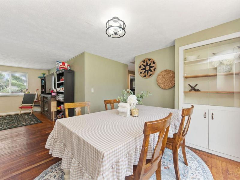 590 Dorgene Lane, Union Twp, OH 45244 Photo 7