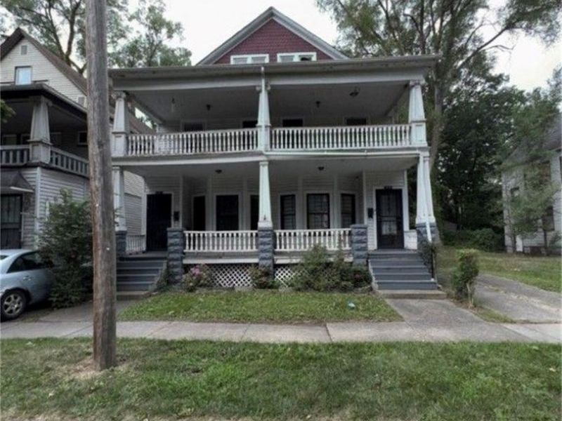 920 Wheelock Road, Cleveland, OH 44103 Photo 1