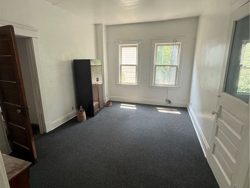 920 Wheelock Road, Cleveland, OH 44103 Photo 13