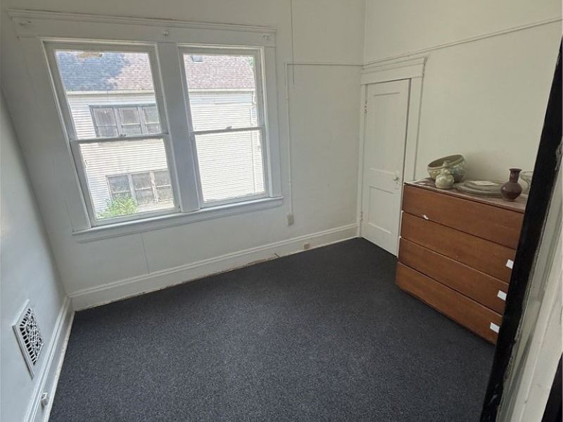 920 Wheelock Road, Cleveland, OH 44103 Photo 16
