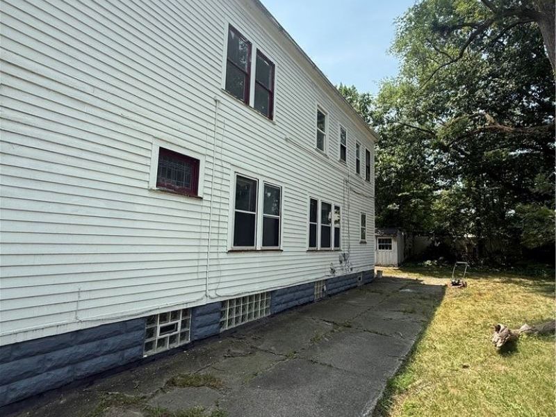920 Wheelock Road, Cleveland, OH 44103 Photo 4