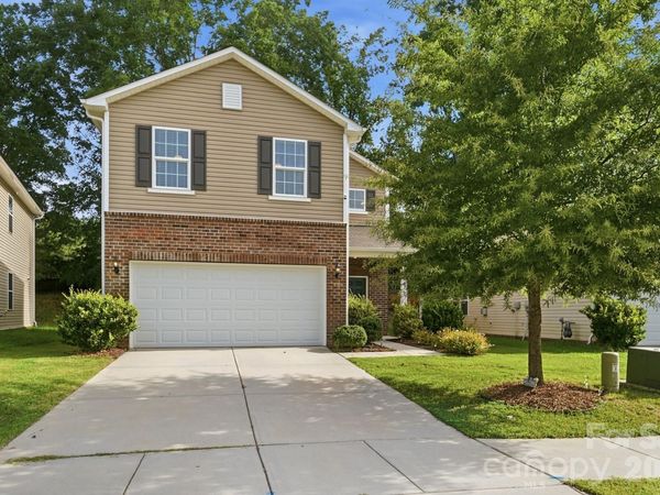 7019 Thornrose Drive , Charlotte, NC 28210