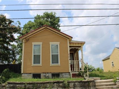 619 Hickory Street Dayton, OH 45410