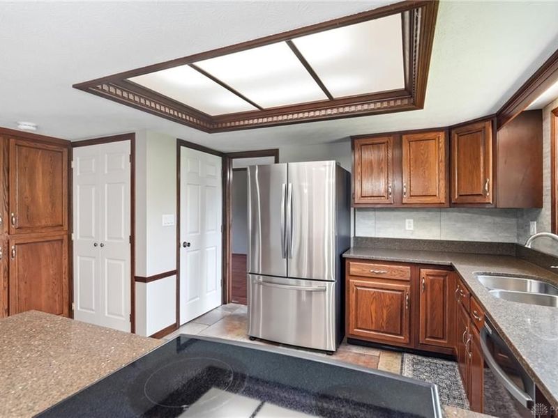 1802 Lord Fitzwalter Drive, Miamisburg, OH 45342 Photo 12