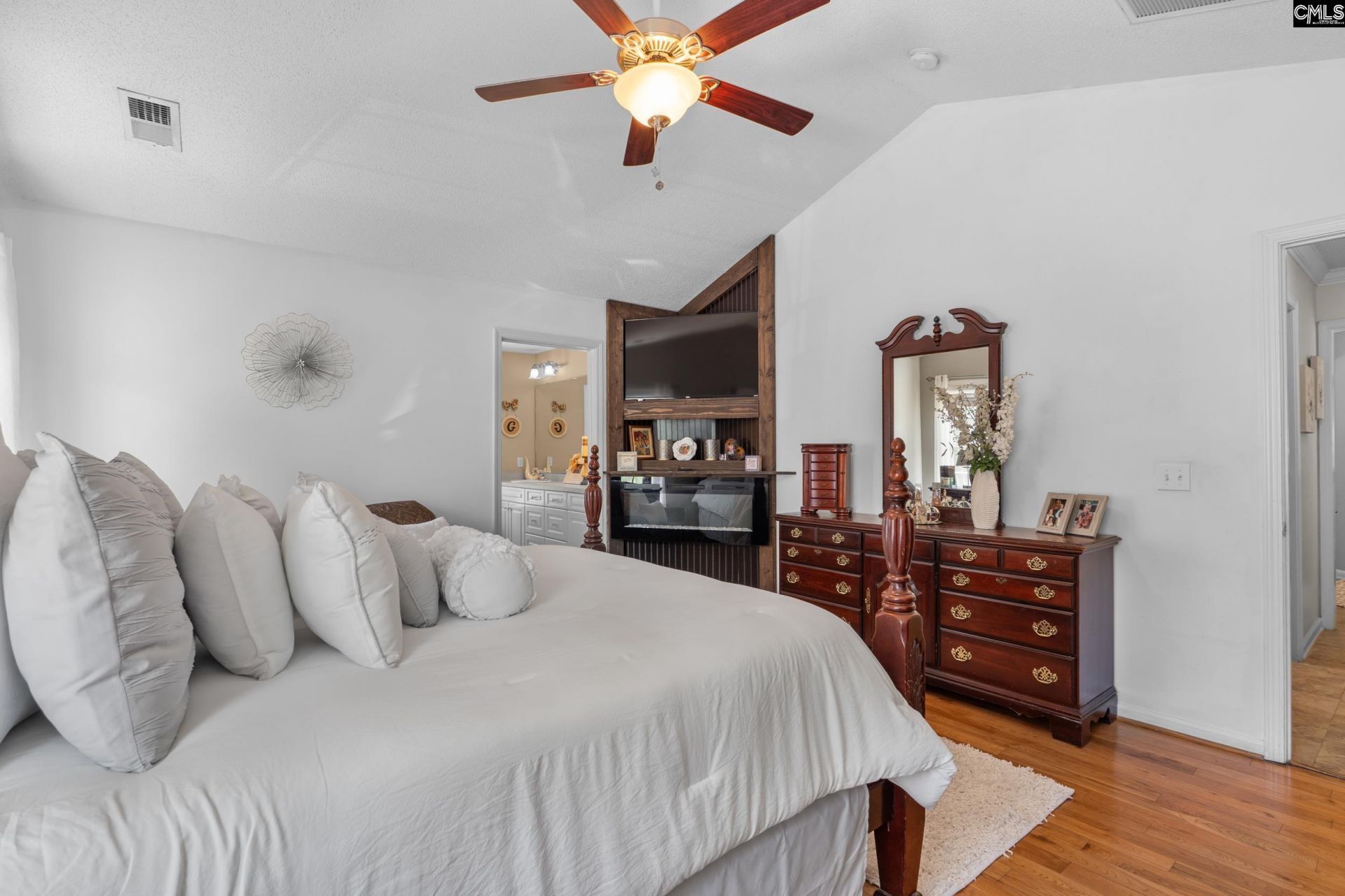 316 Cutter Court  Photo 14