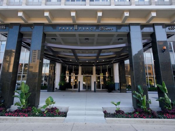 655 W Irving Park Road , Unit 1805, Chicago, IL 60613