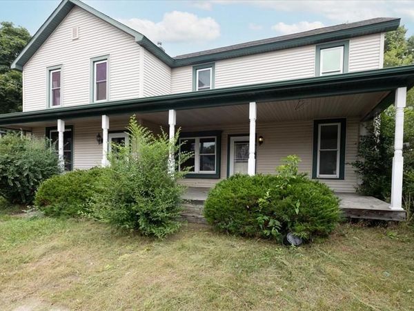 523-525 Bay Street, Unit 2, Chippewa Falls, WI 54729
