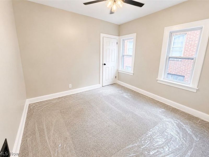 154 Roslyn Drive, Youngstown, OH 44505 Photo 12