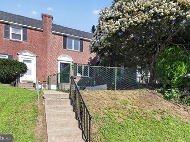 740 TAYLOR DRIVE, FOLCROFT, PA 19032