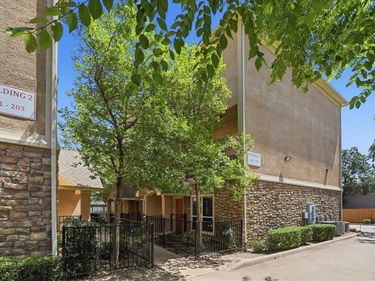 3111 Cedarplaza Lane, Unit 103, Dallas, TX 75235