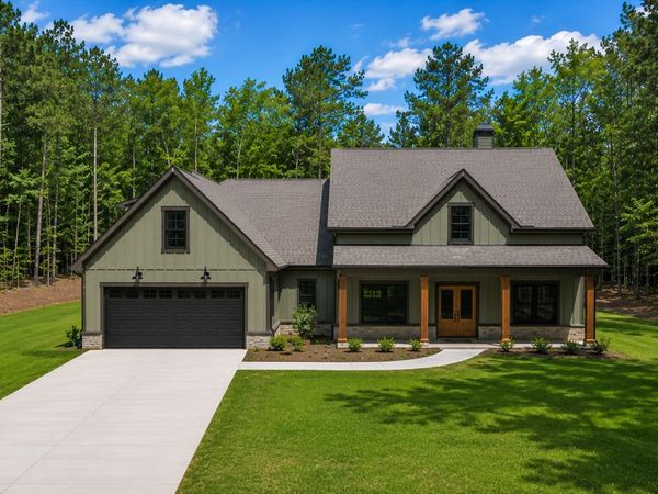 102 D S Cay Drive, Milledgeville, GA 31061