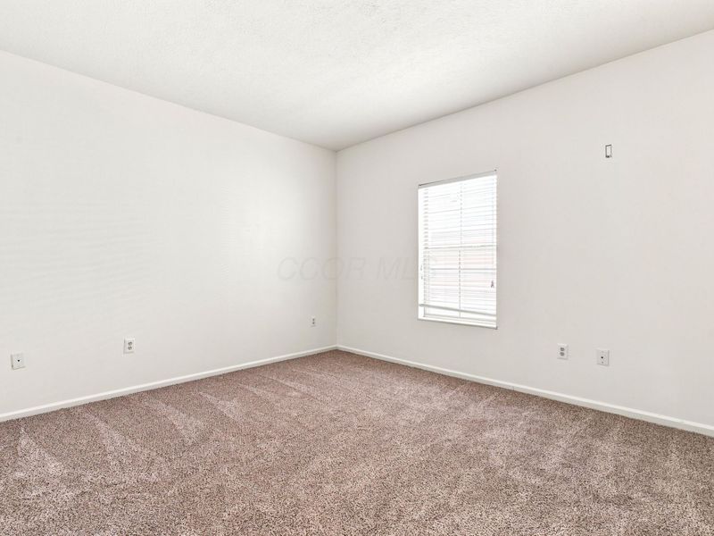 22 W Russell Street, Columbus, OH 43215 Photo 15