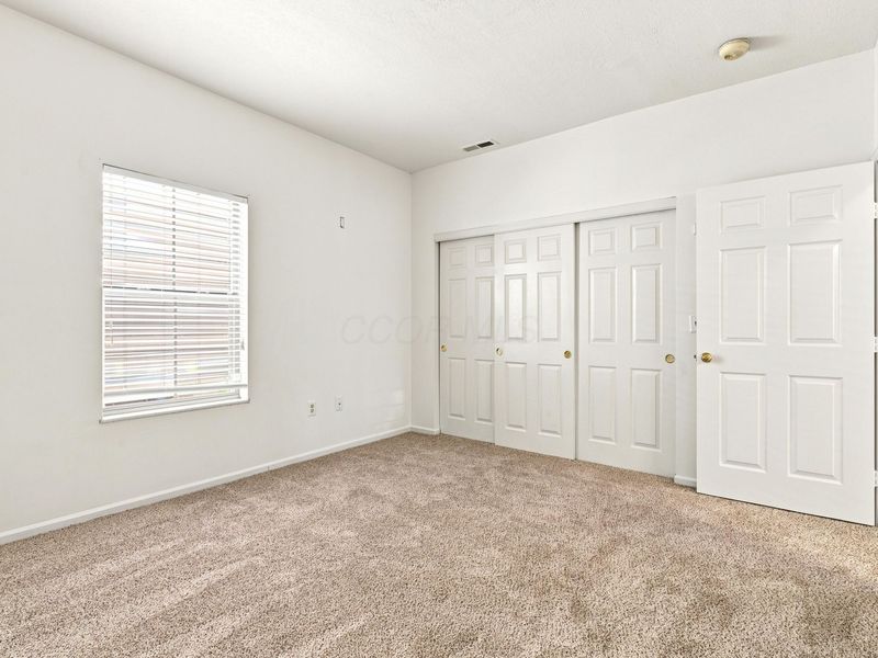 22 W Russell Street, Columbus, OH 43215 Photo 16