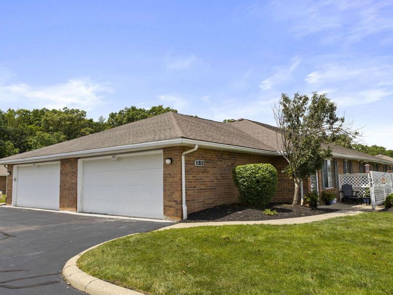 193 Residence Drive , Unit 193, Marysville, OH 43040 Photo 1