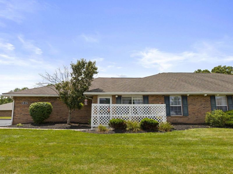 193 Residence Drive , Unit 193, Marysville, OH 43040 Photo 2