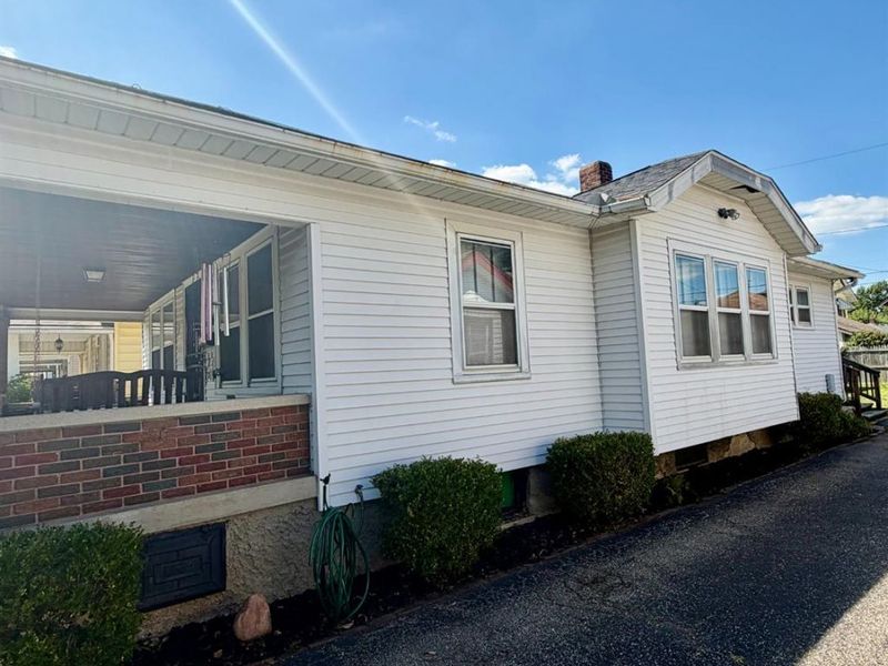 1044 Clinton Avenue, Hamilton, OH 45015 Photo 2