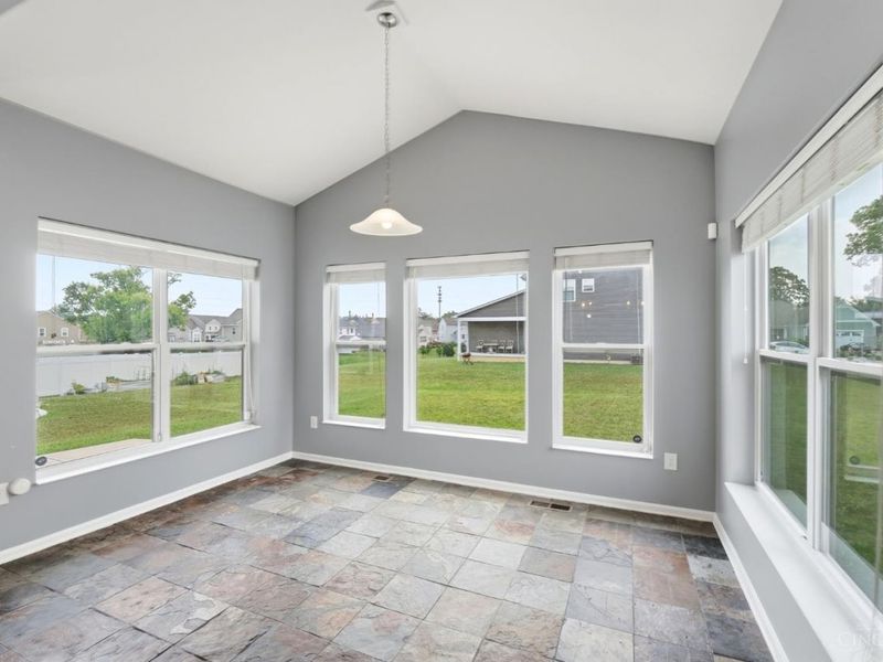 5752 Rhode Island Avenue, Cincinnati, OH 45237 Photo 21