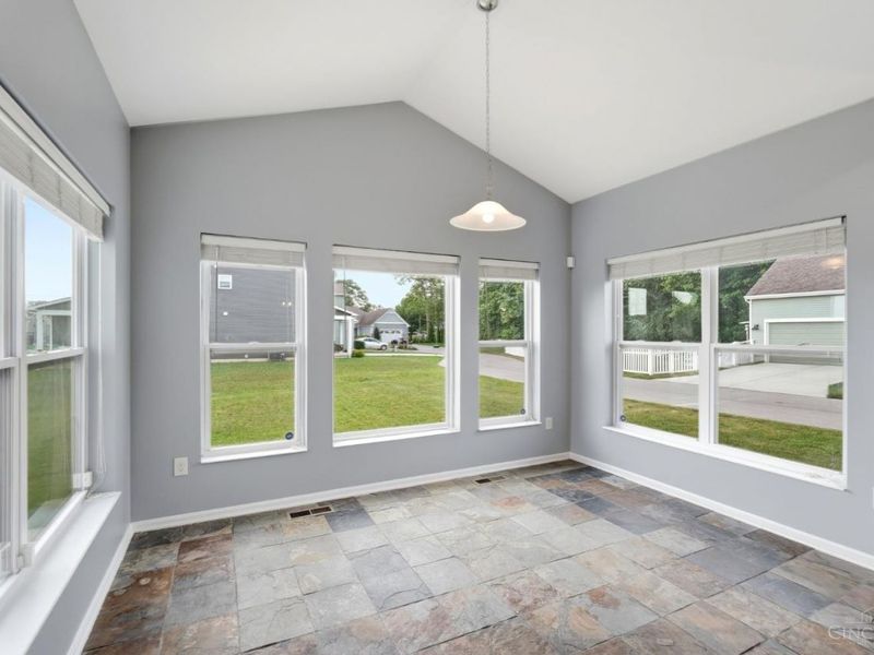 5752 Rhode Island Avenue, Cincinnati, OH 45237 Photo 22