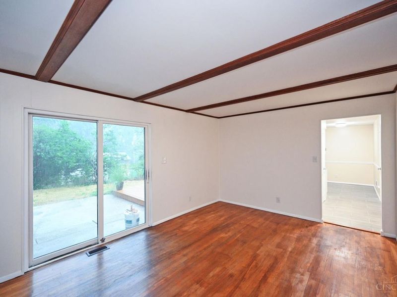 9133 Fontainebleau Terrace, Cincinnati, OH 45231 Photo 21
