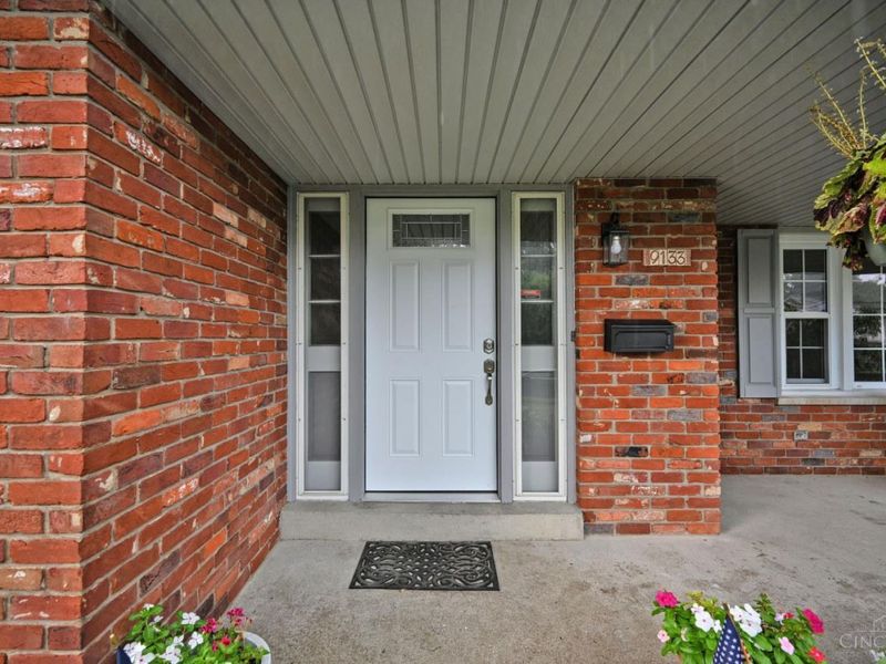 9133 Fontainebleau Terrace, Cincinnati, OH 45231 Photo 6