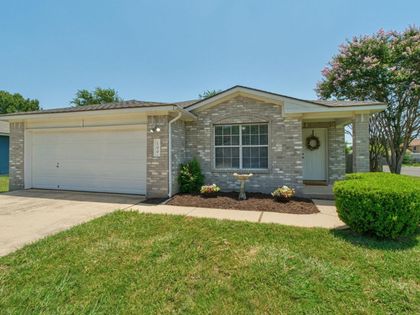 100 Bennett CV Hutto, TX 78634