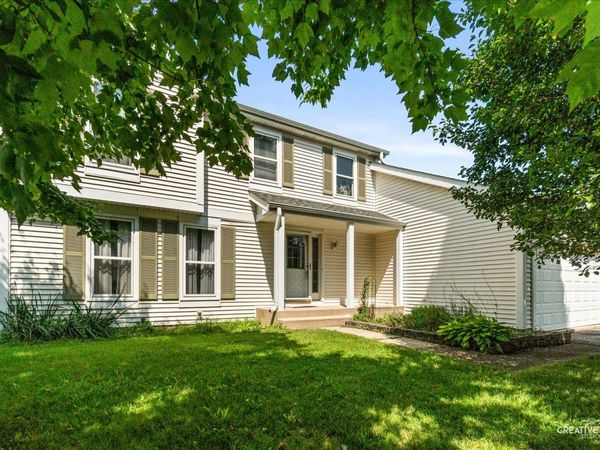 202 Mistwood Lane , North Aurora, IL 60542