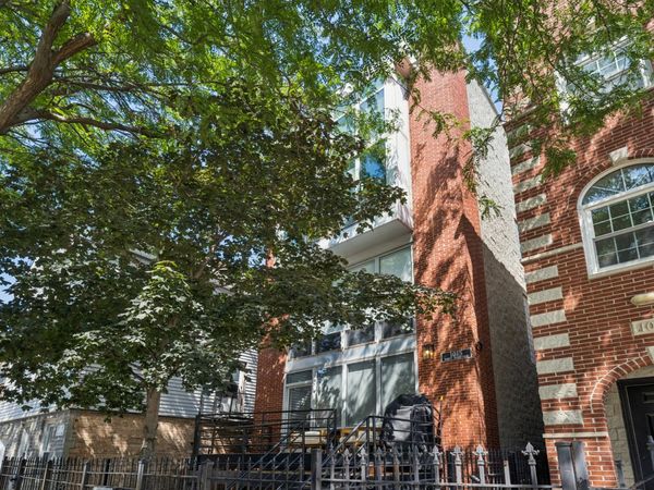 1015 N Hermitage Avenue , Unit B, Chicago, IL 60622
