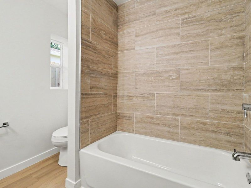 8237 Sandy Lane , Cincinnati, OH 45239 Photo 5