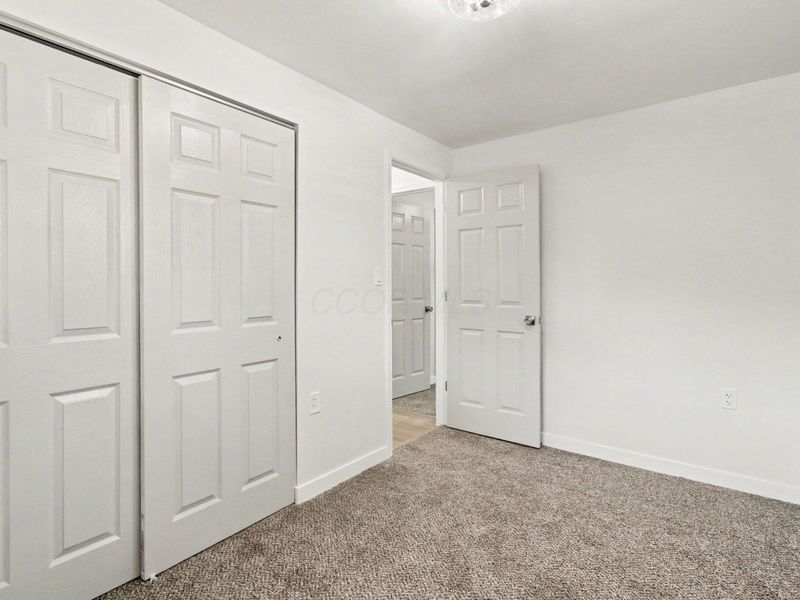 8237 Sandy Lane , Cincinnati, OH 45239 Photo 7