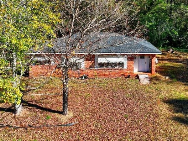 5202-A Highway 20 , Covington, GA 30016