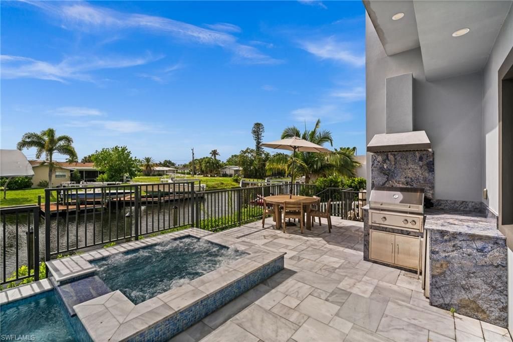 5305 Bayshore Ave, Cape Coral, FL 33904 Photo